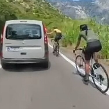 Opasno ponašanje na cesti