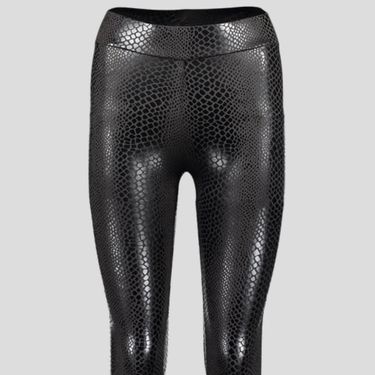 Crne tajice iz hrvatskih trgovina 2019. - 1