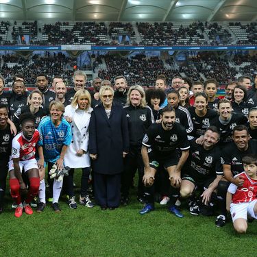 Brigitte Macron u tenisicama - 1