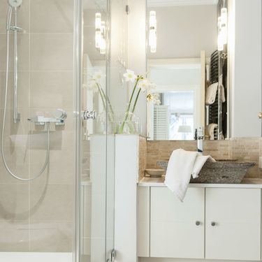 Ideje za uređenje kupaonice s tuš kabinom - 12