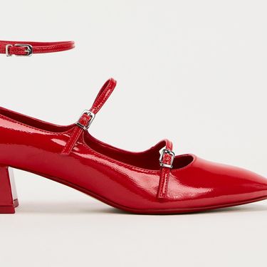 Crvene cipele iz trgovina - 2