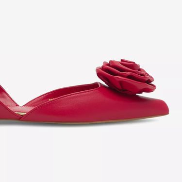 Eva Minge (CCC), 89,99 eura