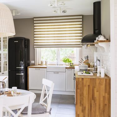 Savršeno uređen interijer kuće - 9