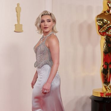 Florence Pugh u haljini Del Core - 4