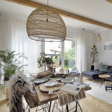 Kuća s prekrasnim izlazom u dvorište - 7