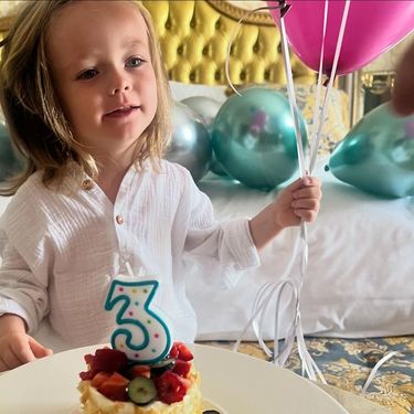 Bloom Tatarinov slavi treći rođendan u Dubaiju - 2