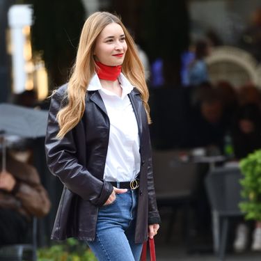 Sako i traperice na zagrebačkim ulicama