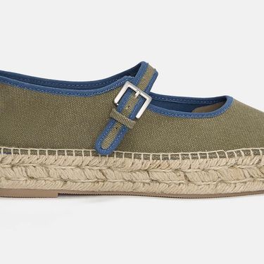 Pull&Bear, 29,99 eura