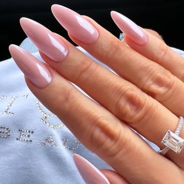 Proljetni stakleni nokti