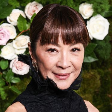 Michelle Yeoh nosi ''letterbox'' šiške