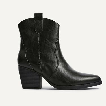 Boohoo gležnjače, 49,39 eura