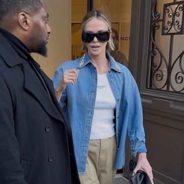 Chalize Theron u Parizu - 3