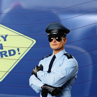 Naljepnica dijete u vozilu i policajac