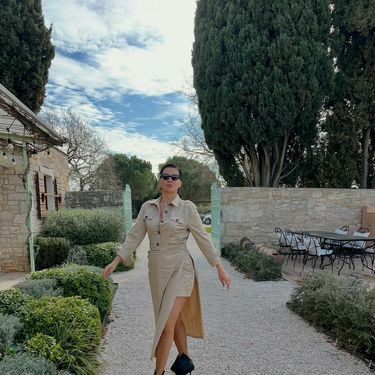 Nina Badrić nosi haljinu iz Zare i gležnjače brenda JW Anderson