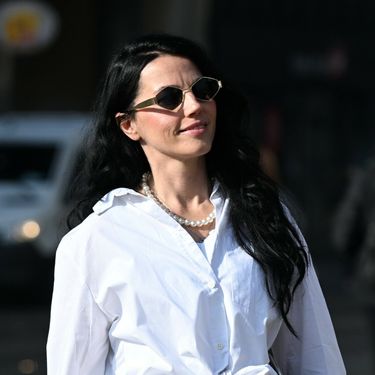 Zagrebačko izdanje u srebrnim štiklama