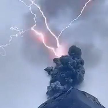 Vulkanska munja