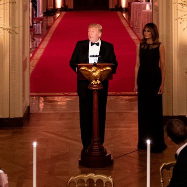 Prva dama na svečanoj večeri u Bijeloj kući