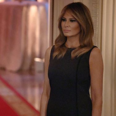 Melania u jednostavnoj crnoj haljini