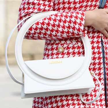 Torba brenda Jacquemus u zagrebačkom street style izdanju