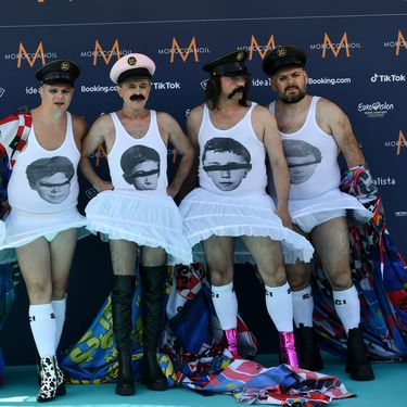 Dečki su u jednom trenutku skinuli plašteve