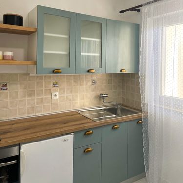 Ana Marija Celić s otoka Zlarina renovirala je staru kuhinju - 14