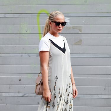 T-shirt u street style kombinacijama - 2