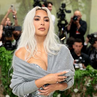 Kim Kardashian u haljini Johna Galliana na Met Gali 2024. - 1