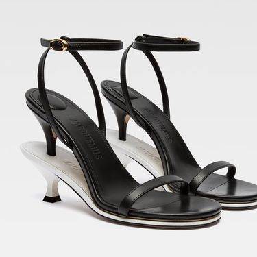 Duple štikle brenda Jacquemus iz kolekcije Les Sculptures