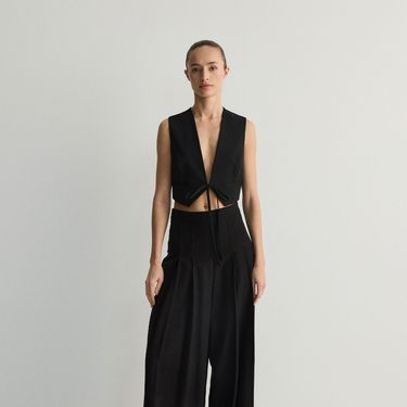 Reserved, 35,99 eura