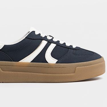 Stradivarius tenisice, 29,99 eura