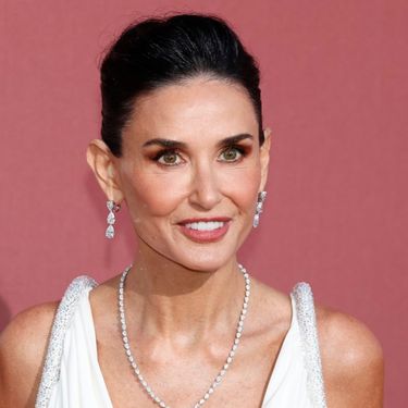 Demi Moore u Cannesu modno ne griješi