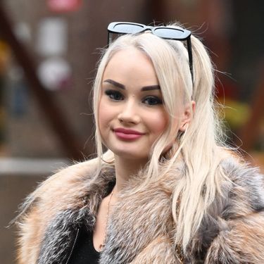 Ulična moda Zagreb u tenisicama s platformom - 4