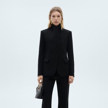 Mango crne hlače, 49,99 eura