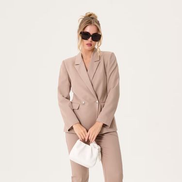 Sinsay, sako 19,99 EUR, hlače 12,99 EUR