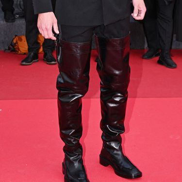 Alexander Skarsgård u Saint Laurentovim visokim čizmama