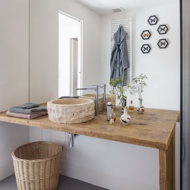 Kameni umivaonik ili sudoper podignut će izgled kupaonice ili kuhinje - 2