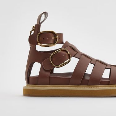 Reserved, 49,99 eura