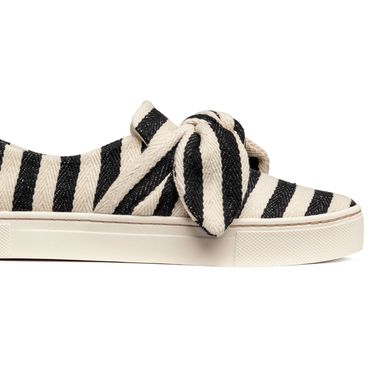 Tenisice s uzorkom i aplikacijama iz hrvatskih trgovina 2018. - 6