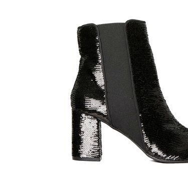 Dorothy Perkins, 26.25 funti (223 kune)