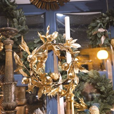 Saša Šekoranja i ove godine uredio je izlog svog cvjetnog atelijera u božićnom duhu - 3