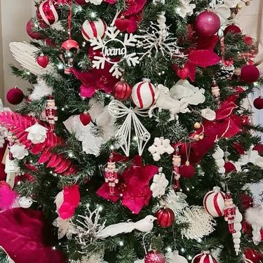 Predivno okićeno božićno drvce Anamarije Malenice iz Solina - 10