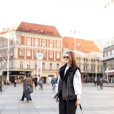 Vojničke hlače u street style izdanju sa zagrebačke špice