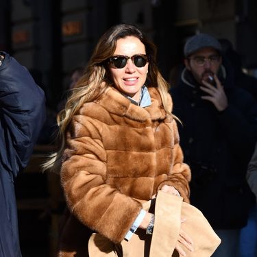 Ana Gruica Uglešić u poderanim trapericama i šlapastim čizmicama - 3