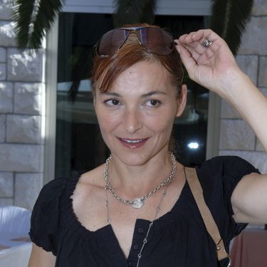 Pobjedničku pjesmu je 1987. godine otpjevala Ljiljana Nikolovska