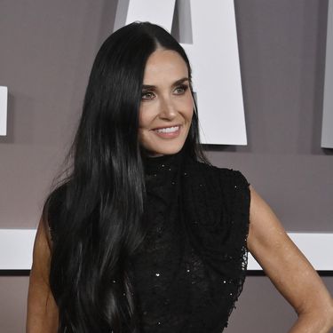 Demi Moore na premijeri serije 'Landman' u Los Angelesu - 8