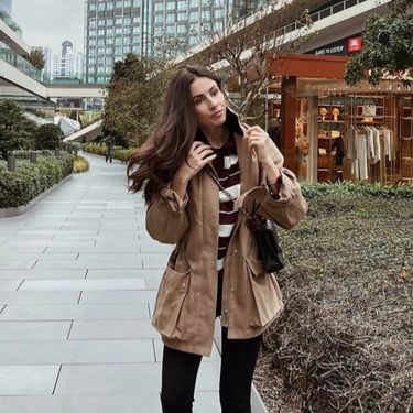 Helena Livaković u odličnom jesenskom ležernom izdanju