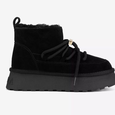 CCC gležnjače, 64,99 eura