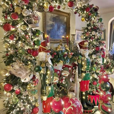 Božićno uređenje kuće velikog ljubitelja tog blagdana - 7