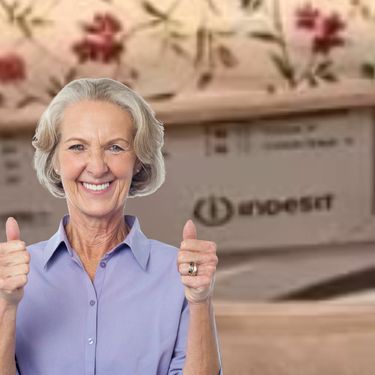 Neobična perilica rublja i ponosna baka