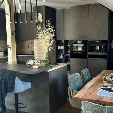 Tamna kuhinja Natali Prajs Matković iz Zagreba mnoge je oduševila - 15